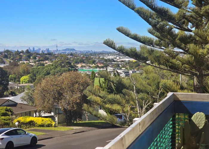  at 34 Juniper Road, Sunnynook, North Shore City, Auckland