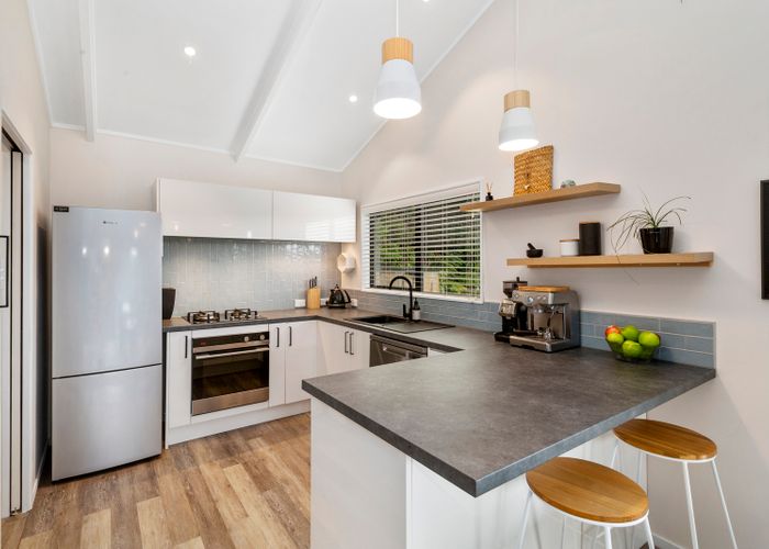  at 9 Kerkwall Drive, Naenae, Lower Hutt