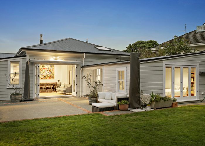  at 30 Upton Terrace, Thorndon, Wellington, Wellington