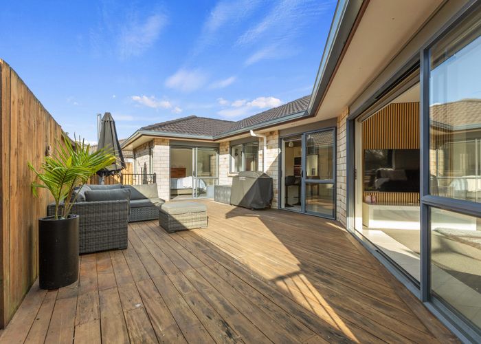  at 6 Thompson Drive, Papamoa Beach, Tauranga, Bay Of Plenty