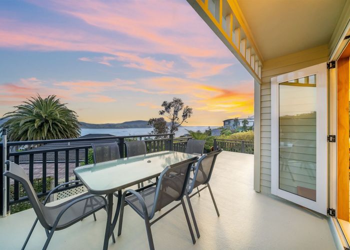  at 35 Gordon Road, Plimmerton, Porirua