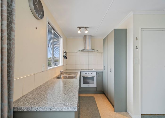  at 2/106 Bowmont Street, Appleby, Invercargill, Southland