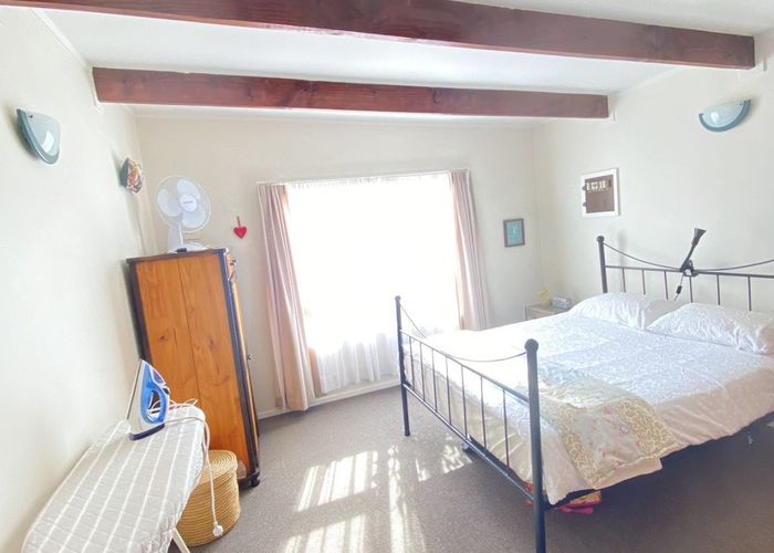  at 10A Wairere Road, Torbay, North Shore City, Auckland