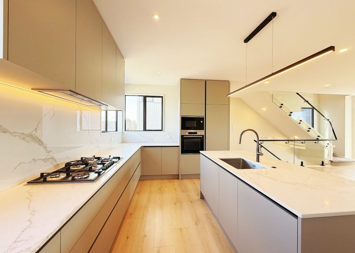 at 13B Dominion Street, Takapuna, North Shore City, Auckland