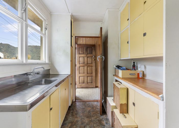  at 19 Tui Terrace, Waipori Falls, Outram