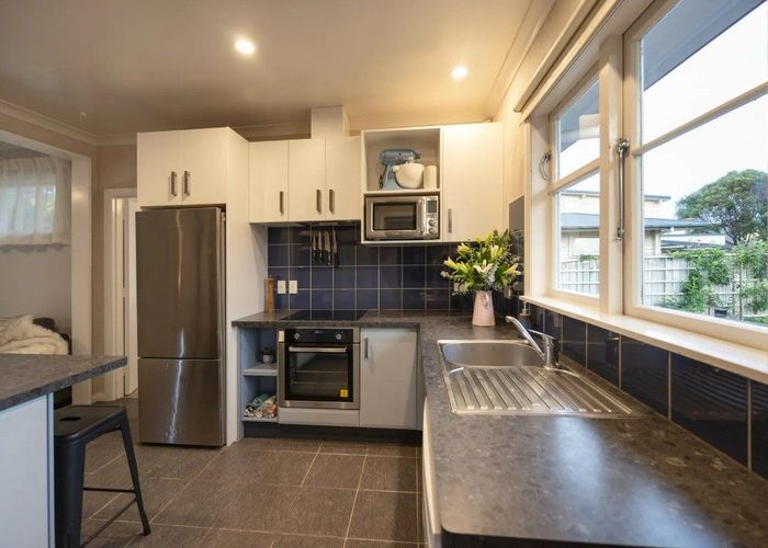  at 34 Keeling St, West End, Palmerston North, Manawatu / Whanganui