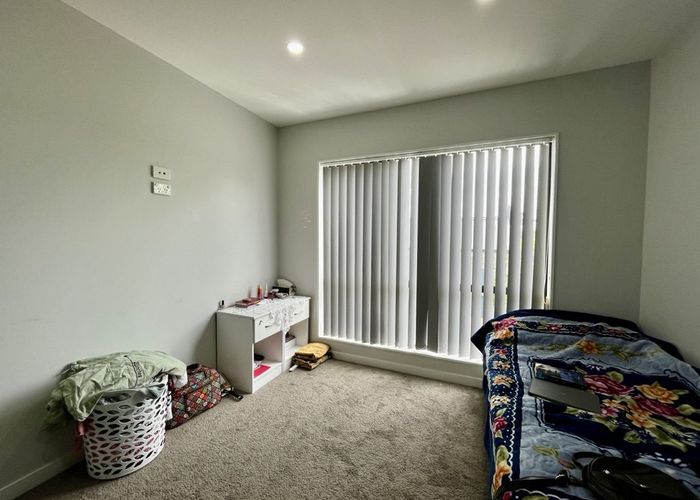  at 4/3 Arran Street, Avondale, Auckland City, Auckland