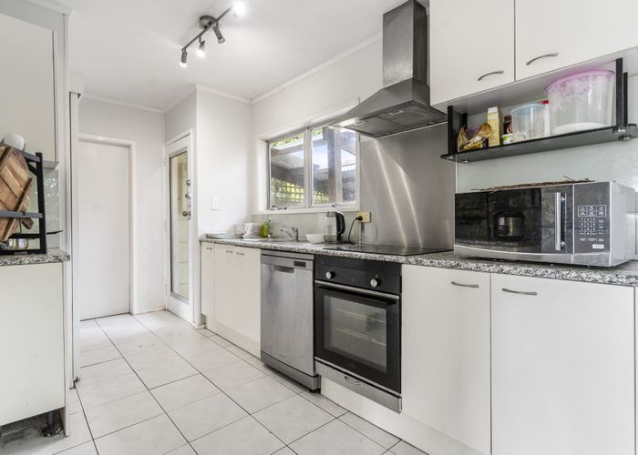  at 22 Redwood Drive, Massey, Auckland