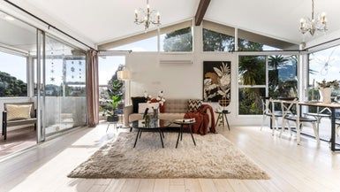  at 2/58 Cockayne Crescent, Sunnynook, Auckland