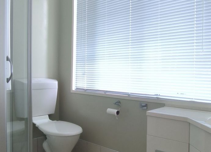  at 2/61 Evelyn Road, Cockle Bay, Manukau City, Auckland