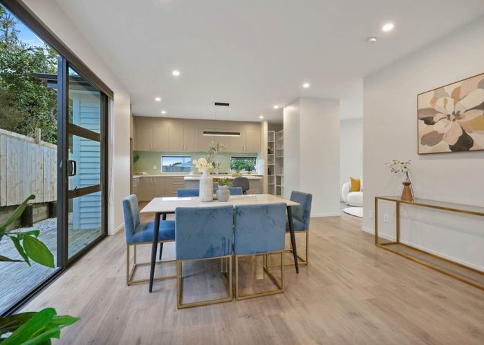  at 8B Corric Hill, Torbay, North Shore City, Auckland