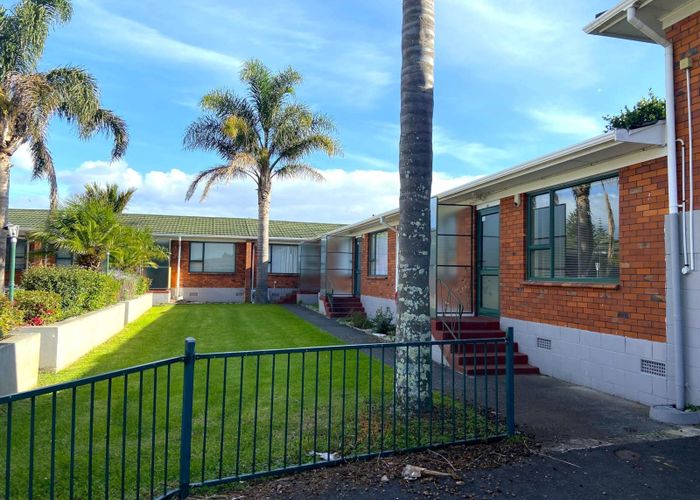  at 2/13 Rito Place, Papatoetoe, Manukau City, Auckland