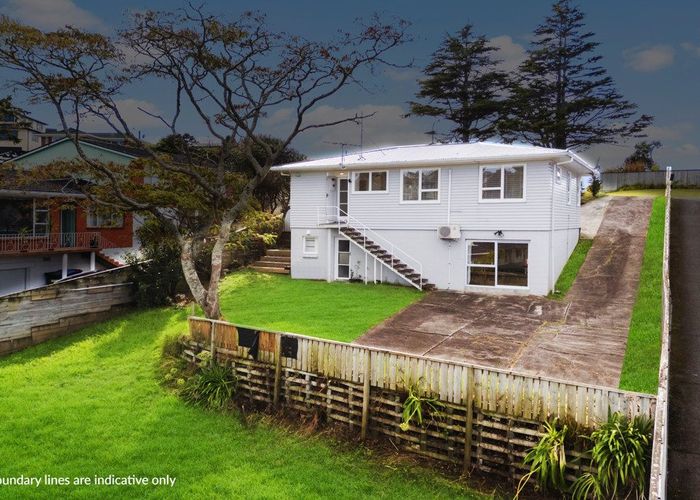  at 24 Bel Air Drive, Hillsborough, Auckland City, Auckland