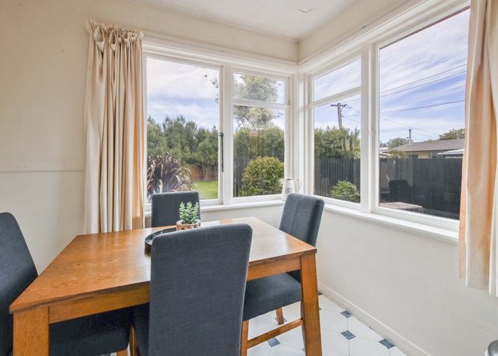  at 5 Dana Place, Mairehau, Christchurch City, Canterbury
