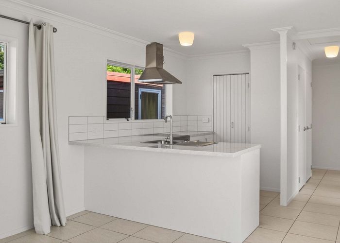  at 122B Chapel Street, Otumoetai, Tauranga, Bay Of Plenty