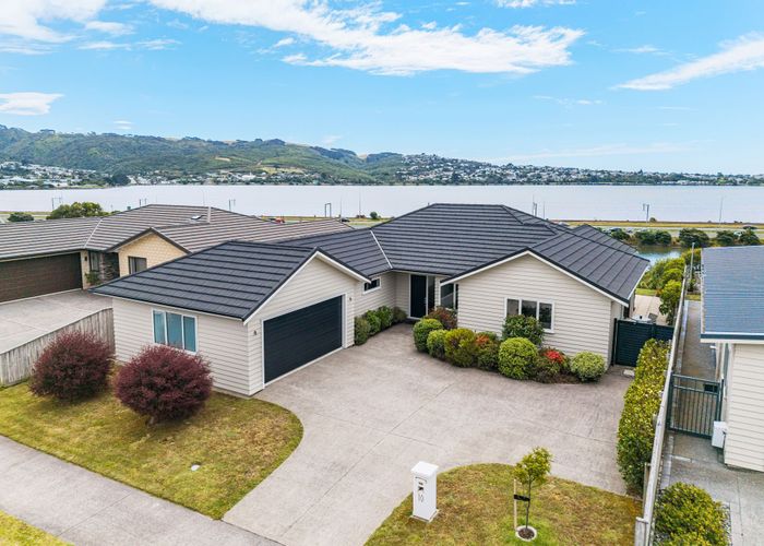  at 10 John Burke Drive, Aotea, Porirua, Wellington