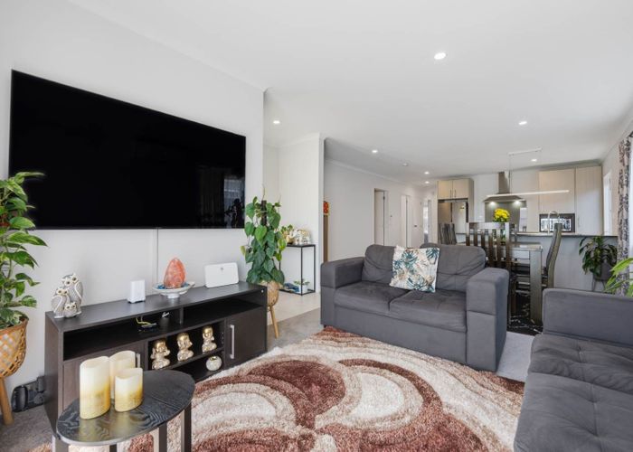  at 105 Kuaka Drive, Takanini, Papakura, Auckland