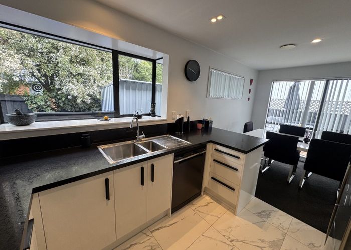  at 41 Heathglen Avenue, Parklands, Christchurch