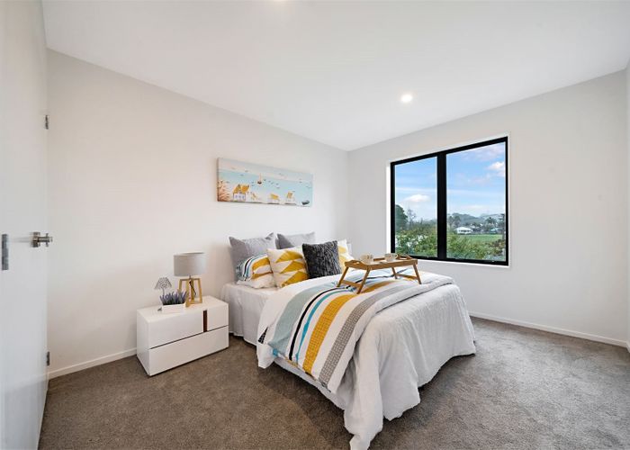  at 4/103 Portage Road, New Lynn, Auckland