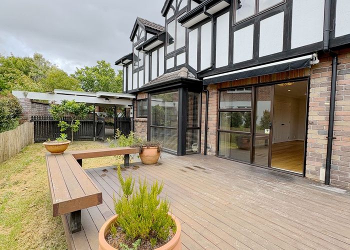  at 8/174b Upland Road, Remuera, Auckland City, Auckland