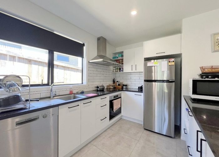  at 1/16 Maanihi Drive, Rototuna North, Hamilton
