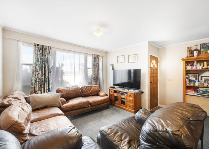  at 2 Capella Place, Manurewa, Auckland