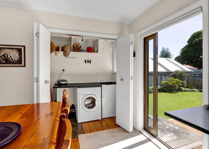  at 14 Plympton Street, Brooklands, New Plymouth, Taranaki
