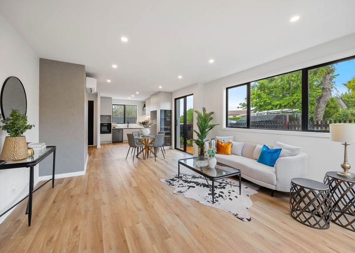  at 4 Chesley Place, Half Moon Bay, Manukau City, Auckland