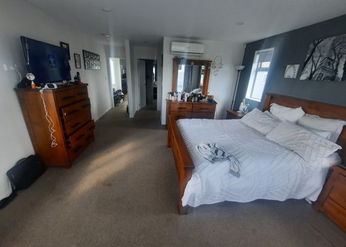  at 31 Pickaberry Avenue, Karaka, Papakura