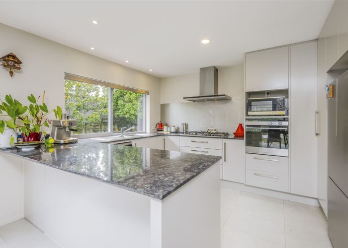  at 48 Pickaberry Avenue, Karaka, Papakura