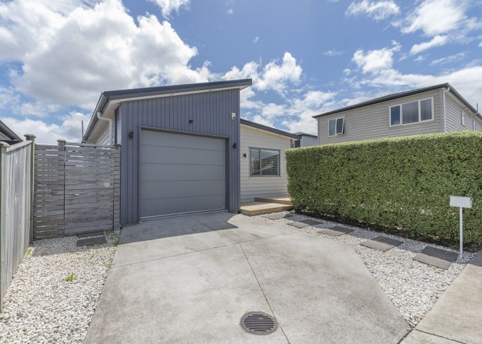  at 9 Survila Street, Takanini, Papakura, Auckland