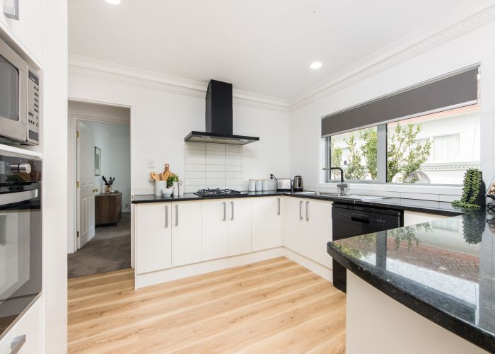  at 29 Ian Marwick Place, Birkenhead, Auckland