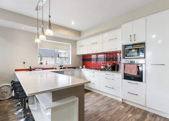  at 10 Puoro Street, Flat Bush, Manukau City, Auckland