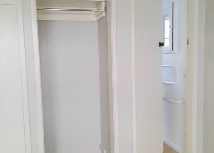  at 5B Rosebank Road, Avondale, Auckland