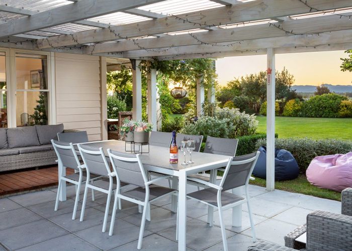  at 15 Wards Line, Morison Bush, Greytown