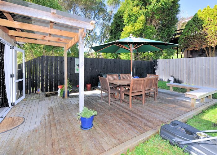  at 17 Fitzwilliam Drive, Torbay, Auckland