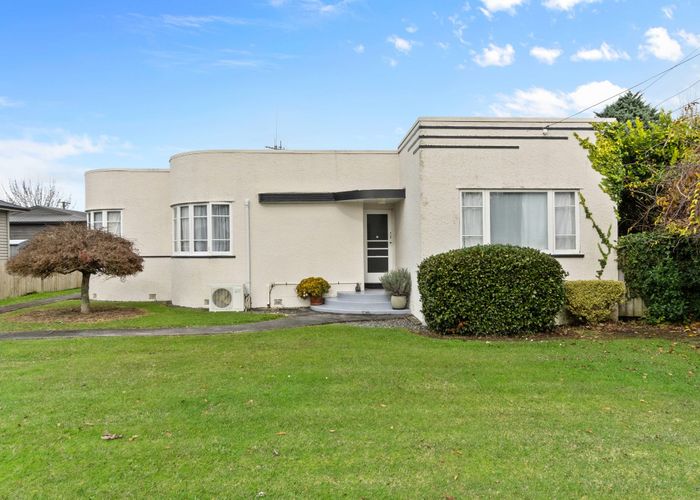  at 60 Cook Street, Hamilton East, Hamilton