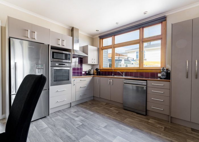  at 14 Miller Street, Green Island, Dunedin