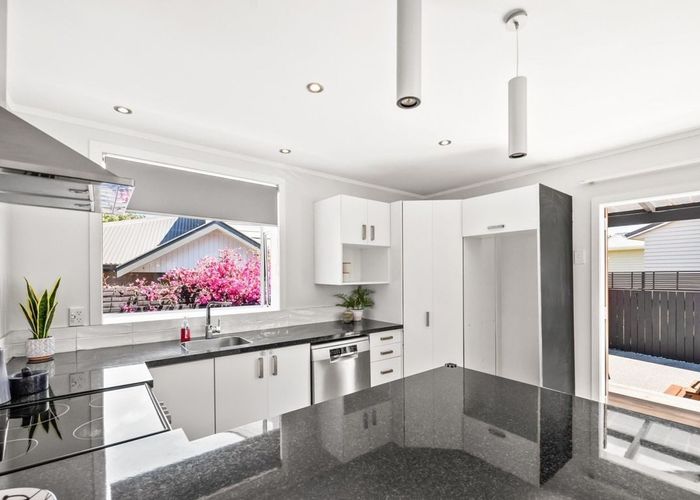  at 1/15 Allen Street, Boulcott, Lower Hutt