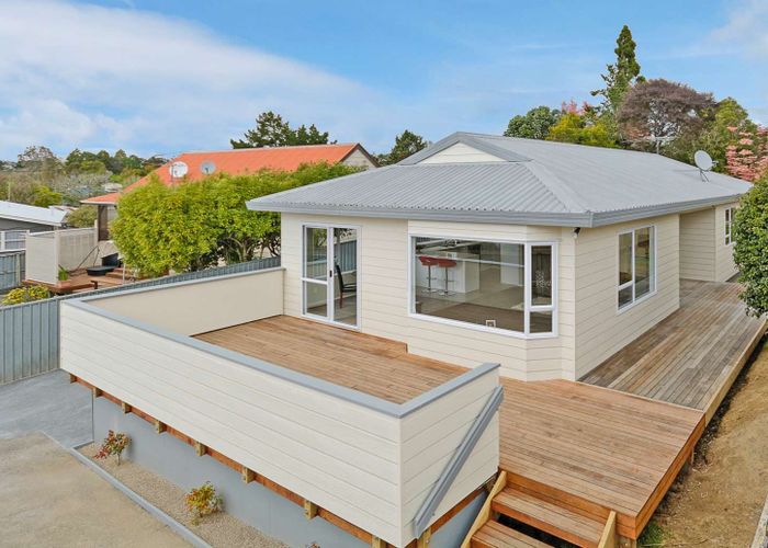 at 15D Sarona Avenue, Glen Eden, Waitakere City, Auckland