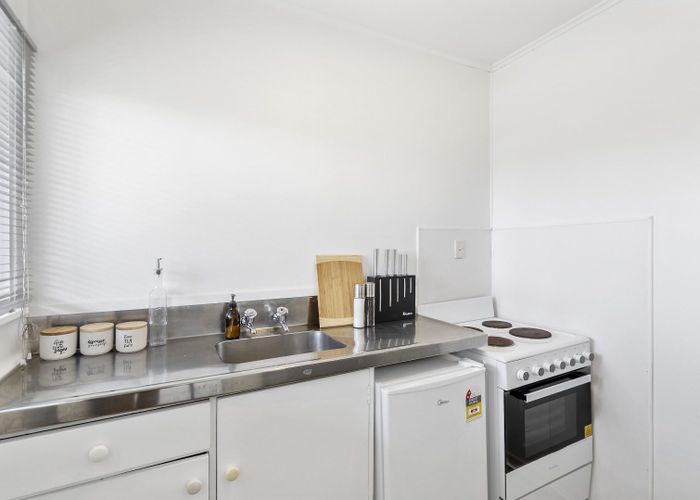  at 213 Jervois Road, Herne Bay, Auckland