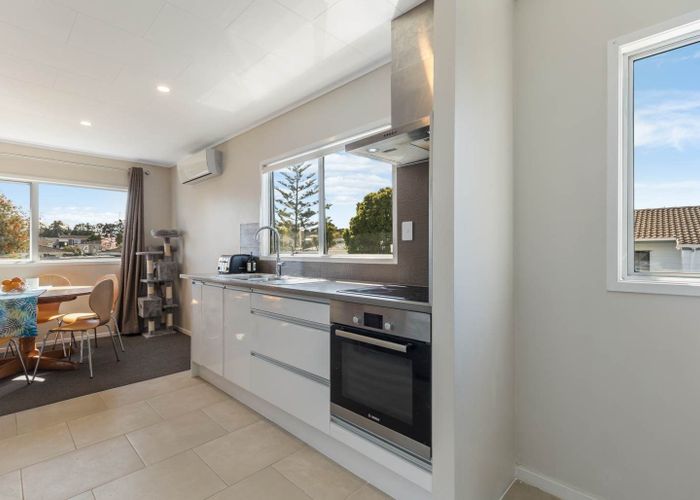  at 25 Secretariat Place, Randwick Park, Manukau City, Auckland