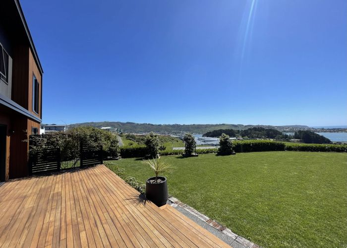  at 13 Manapouri Lane, Aotea, Porirua