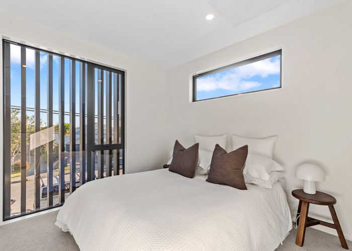 at 2/10 Seddon Street, Sydenham, Christchurch City, Canterbury