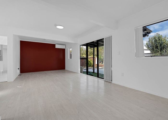  at 11/19A Gray Avenue, Mangere East, Manukau City, Auckland