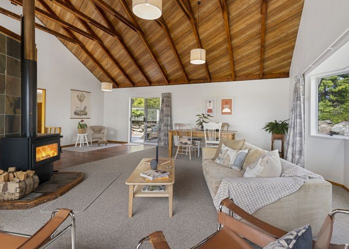  at 35 Kamaka Crescent, Bridge Hill, Alexandra