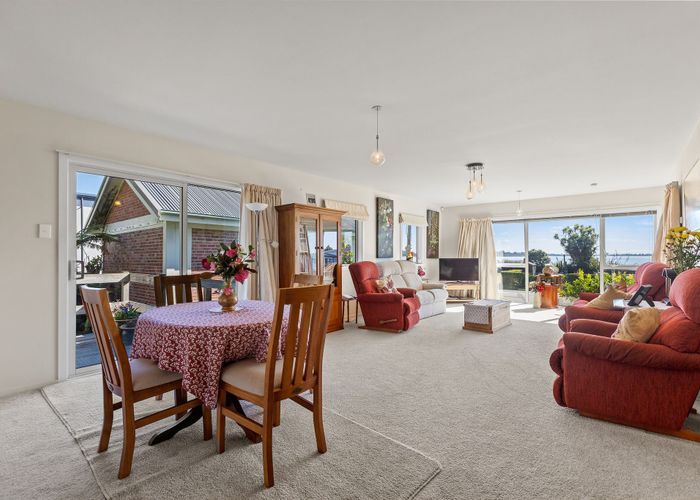  at 2/8 McCormacks Bay Road, Mount Pleasant, Christchurch City, Canterbury