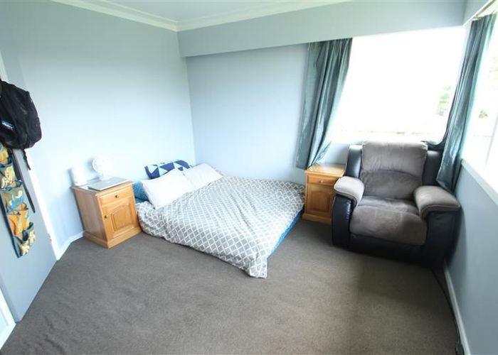  at 20 Eskdale Road, Birkdale, North Shore City, Auckland