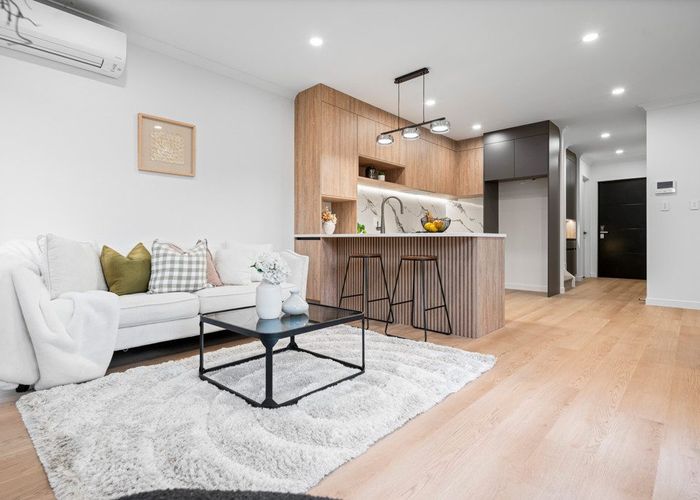  at Lot 3/24 Scarlock Avenue, Browns Bay, North Shore City, Auckland
