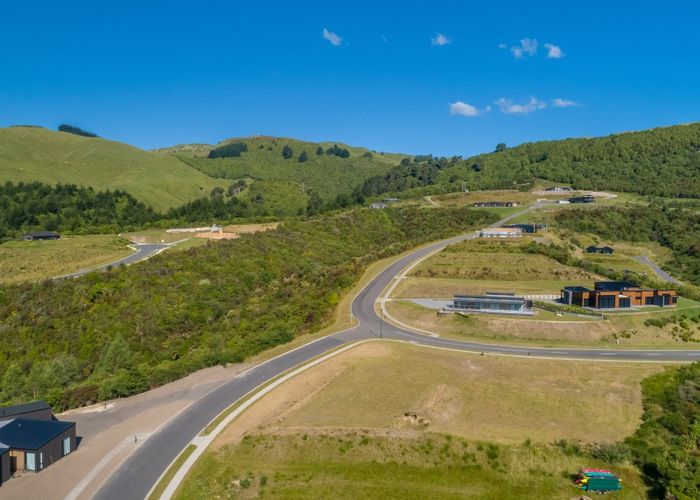  at 1 Harrier Lane, Kinloch, Taupo